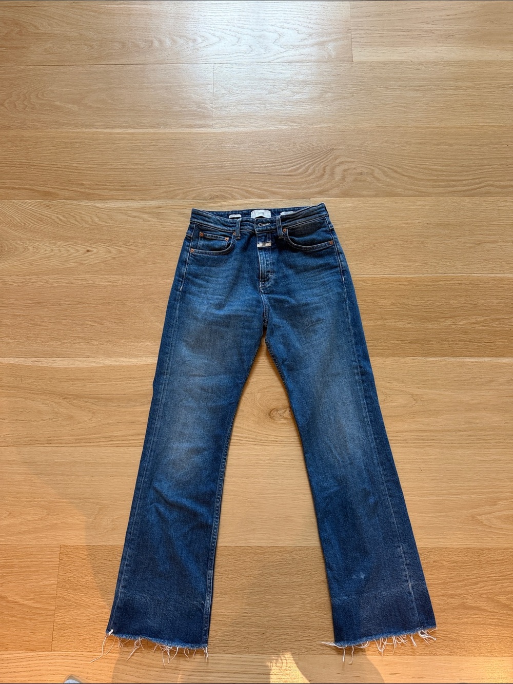 CLOSED denim boot cut jeans size 26